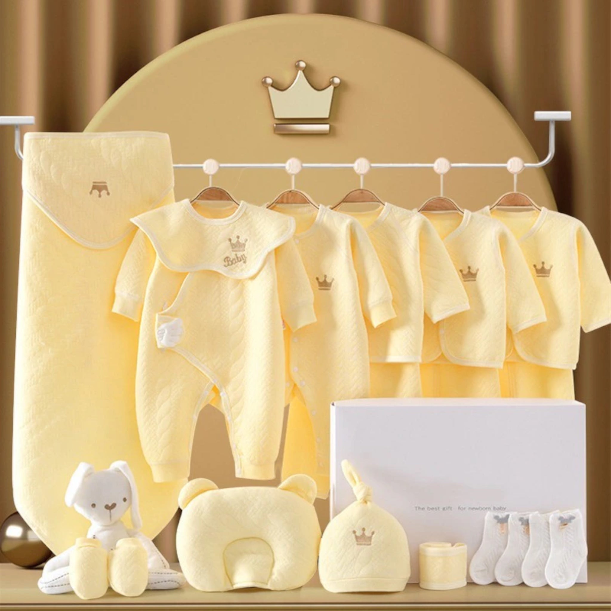 Qualitativ Baby Erstausstattungs-Set | Luxus-Geschenkbox für Neugeborene | 100% Bio-Baumwolle | Inkl. Decke, Kleidung & Accessoires | Hypoallergen