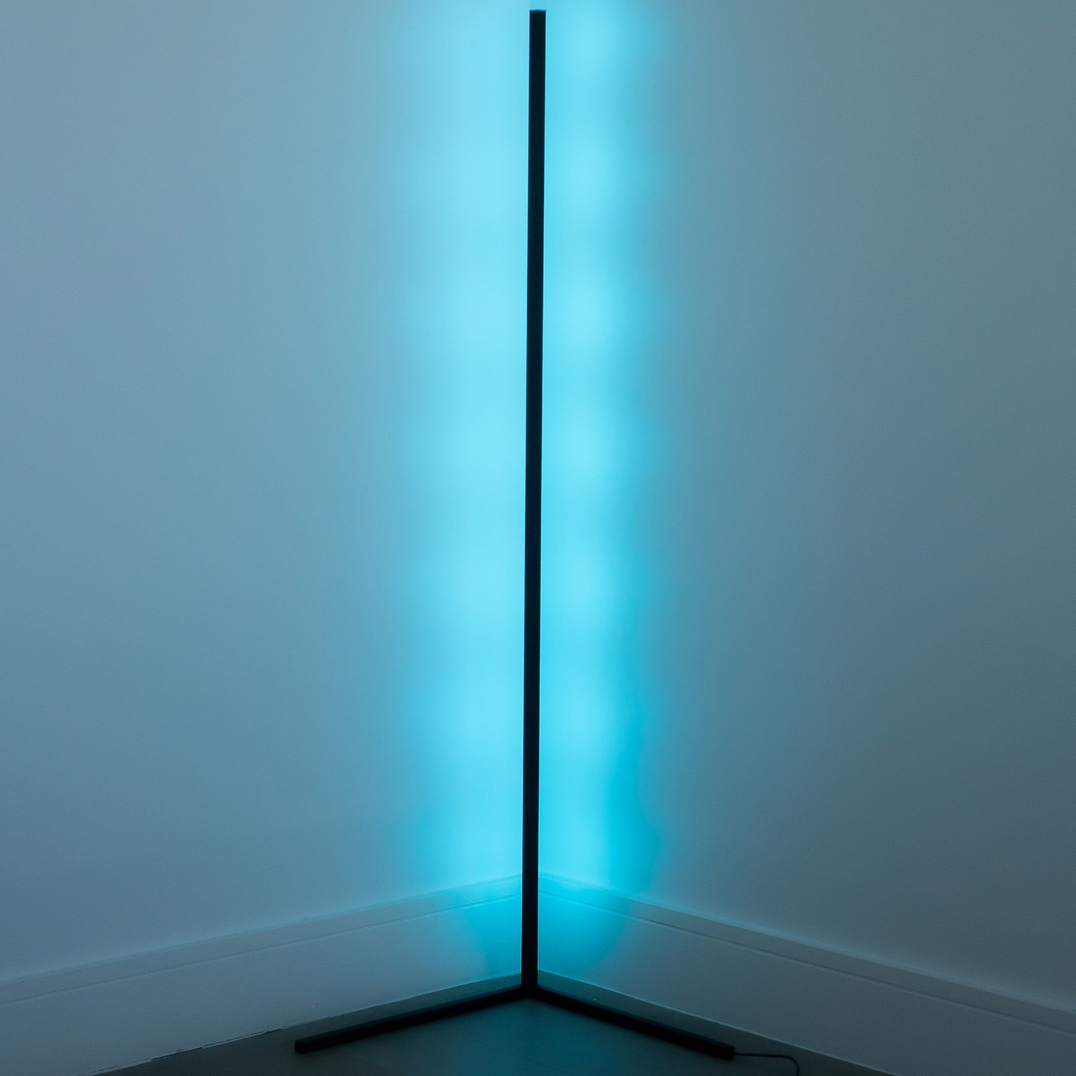Slim LED-Ecklampe, dimmbar, Wohnzimmer & Schlafzimmer