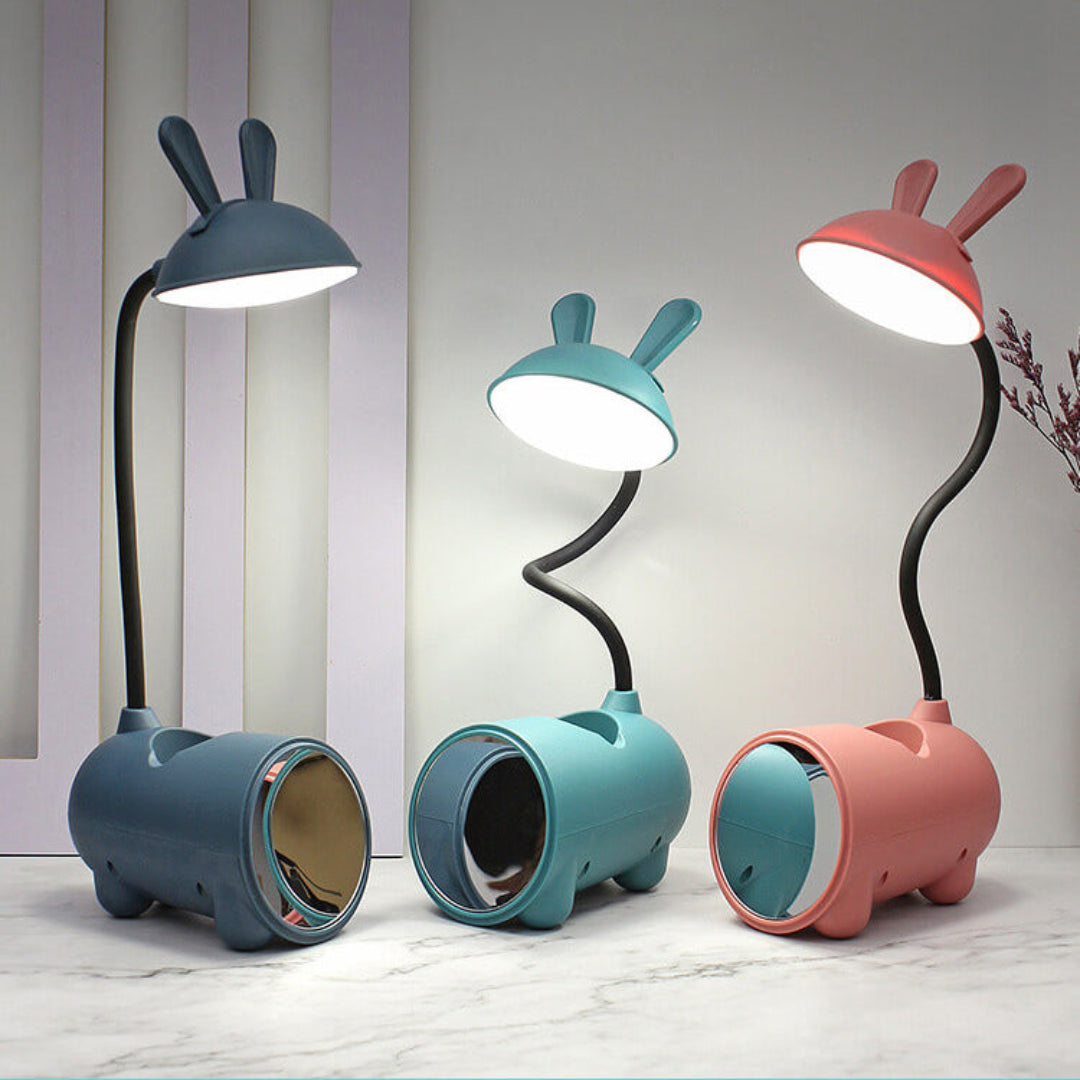 Kreative LED Tischlampe mit Stifthalter