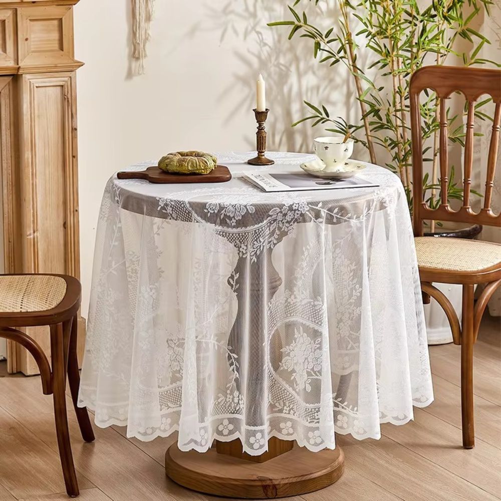 Durchsichtige Spitzenrunde Tischdecke mit Blumenmuster