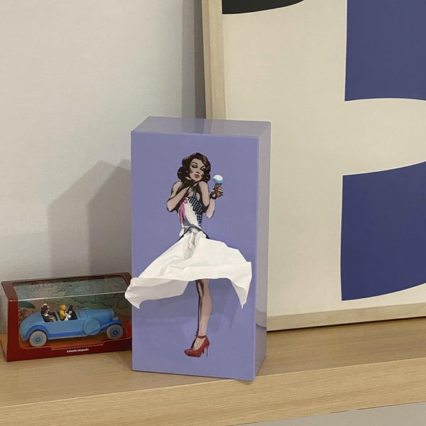 Flying Skirt Taschentuchbox